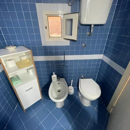 Apartment A 2 Passi Dal Lungomare *