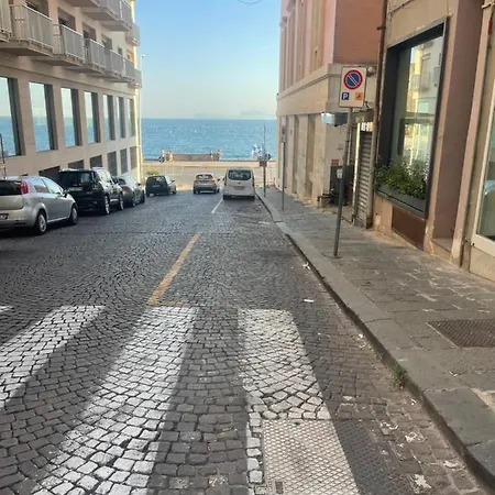 A 2 Passi Dal Lungomare * Nápoly