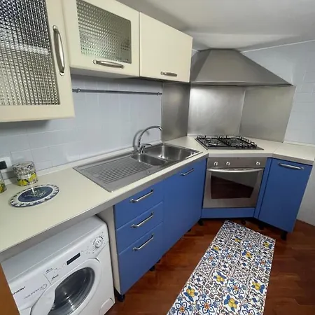 A 2 Passi Dal Lungomare * Neapol